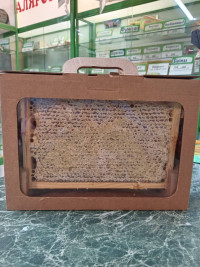 Мёд натуральный сотовый в коробке