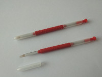 Шпатель для переноса личинок