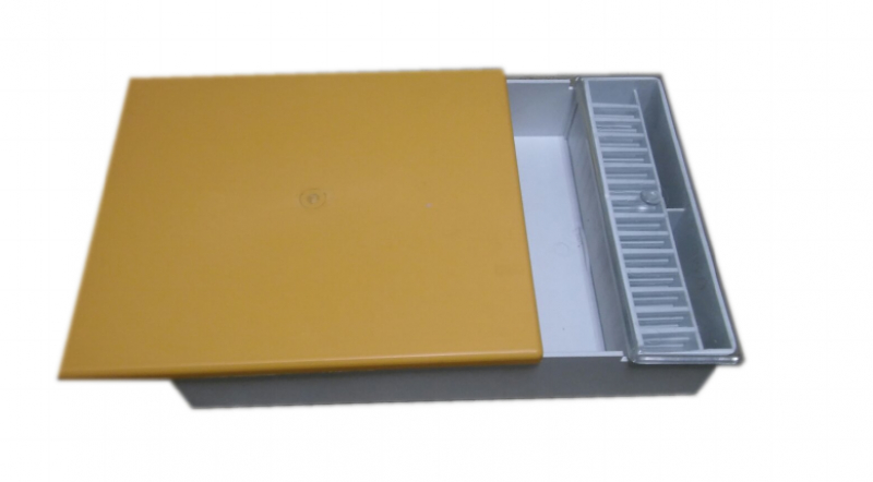 Кормушка потолочная, Литва