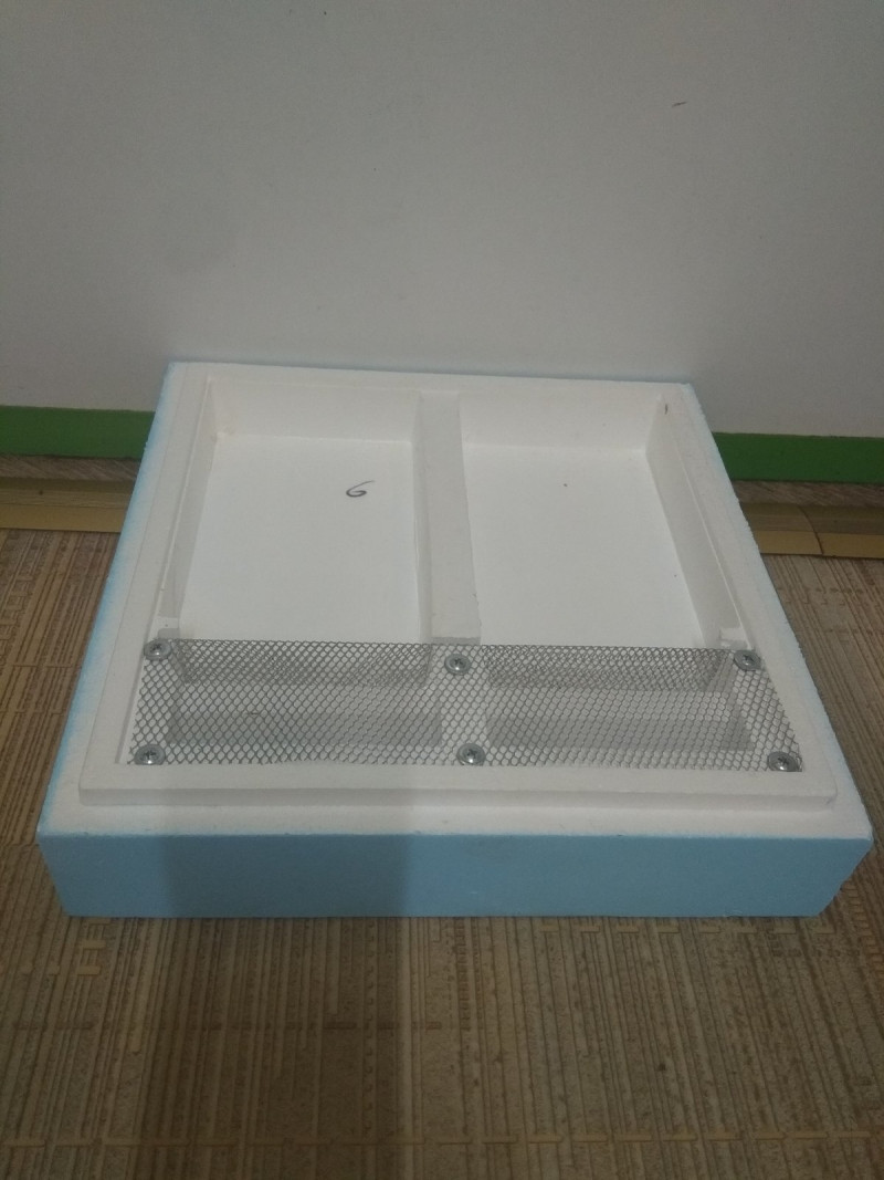 Mini Plus, кормушка